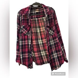 Faded Glory Brand pink & navy blue plaid shirt: EUC